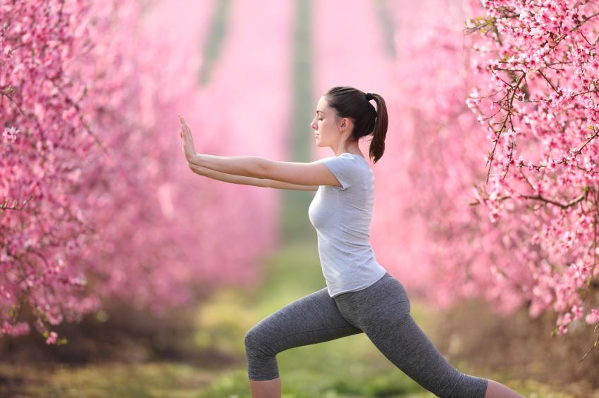 banner of Tai Chi Lets Many People Center Themselves (lifetimespro)